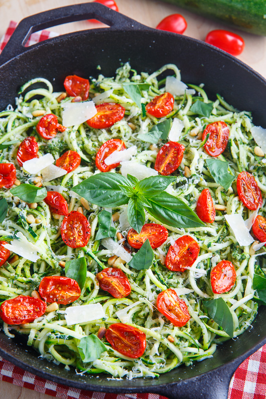 Pesto Zucchini Noodles with Roasted Tomatoes and Grilled Chicken Pesto Zucchini Noodles with Roasted Tomatoes and Grilled Chicken