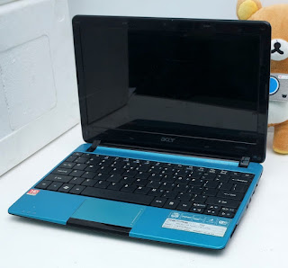 2nd Netbook Acer AO722