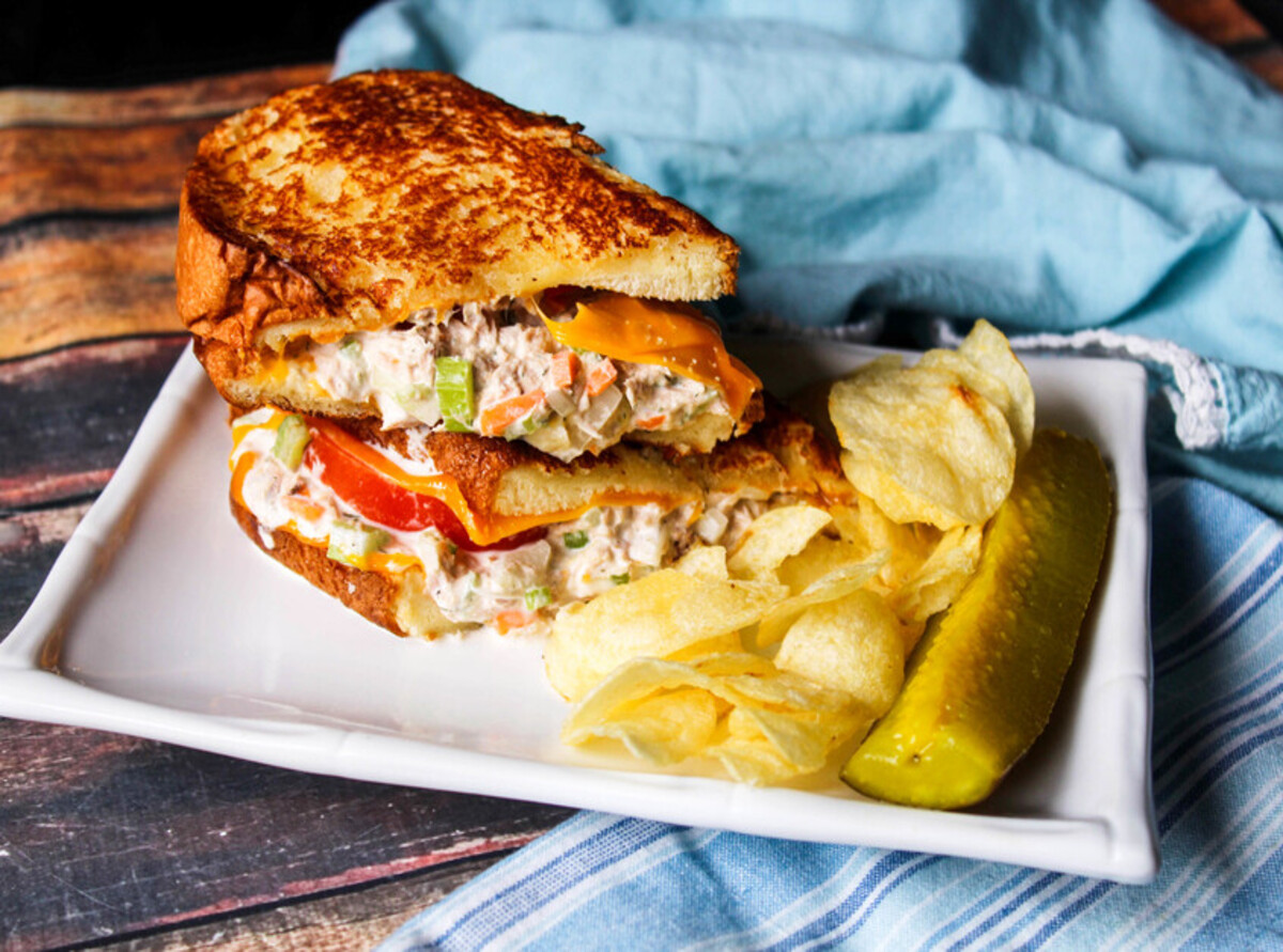 King s Hawaiian Tuna Melt Supreme