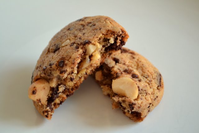 Anush Lini: Crispy Chocolate Chip Coconut Macadamia Nut Cookies
