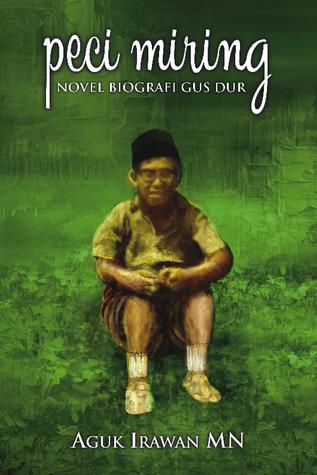 Resensi Buku Peci Miring Rahman Kamal