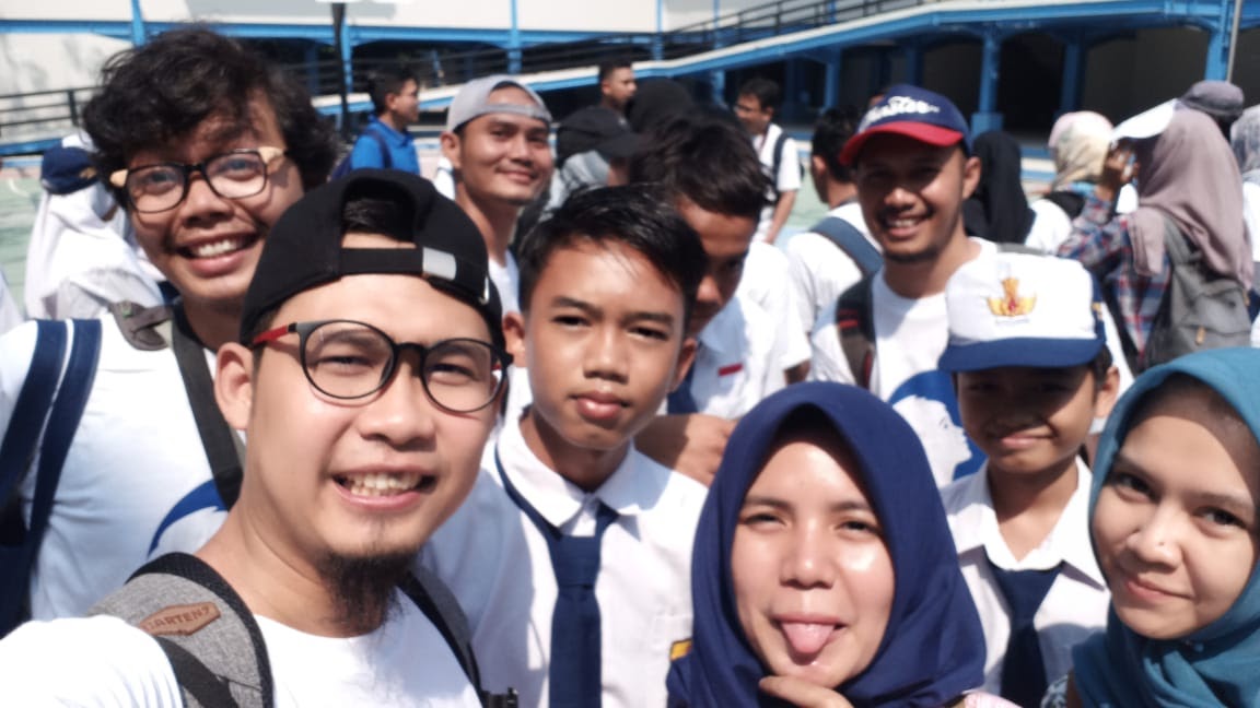 Jelajah Alam Aqua Gerakan Bijak Berplastik Inovasi Bottle 2 Fashion Nursaidr Jelajah Alam Aqua Gerakan Bijak Berplastik Inovasi Bottle 2 Fashion Nursaidr