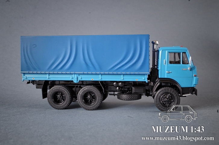 Brekina 55303 - Rimorchio Gommato Stradale Con Carico Container Aperto Db H0 - Foto 6