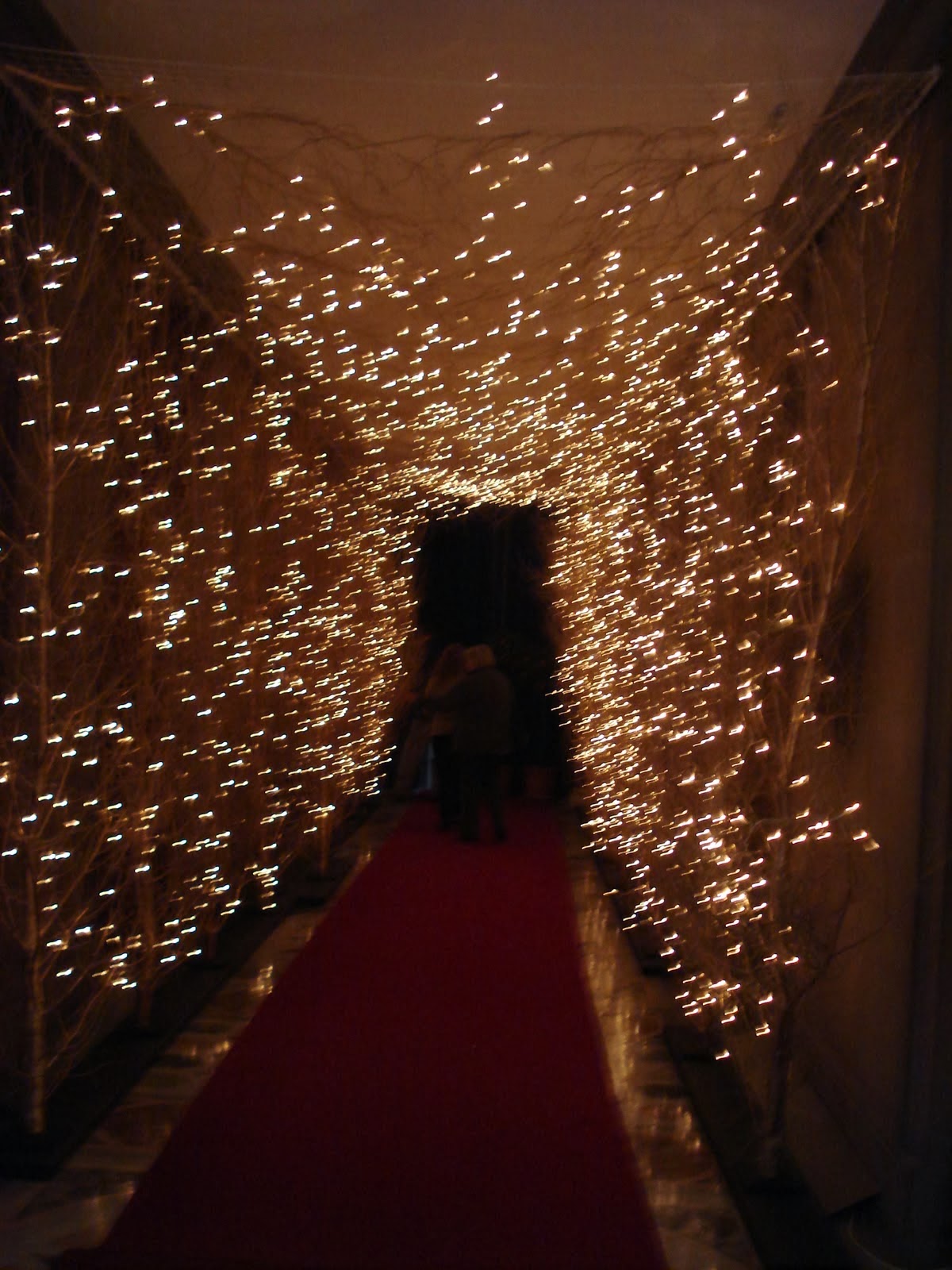 christmas decorations at chatsworth house