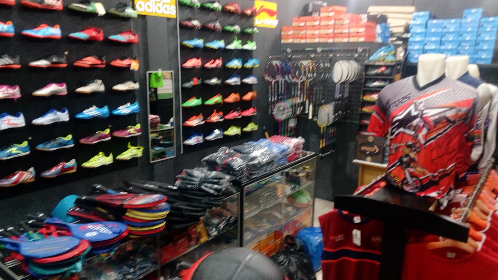 Toko Olahraga Padang JUARA SPORT