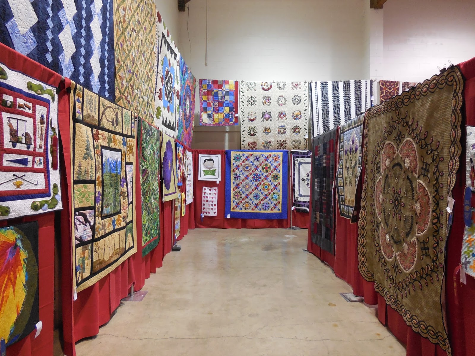 Quilting at Mistletoe Hollow Oregon State Fair Quilt Walk