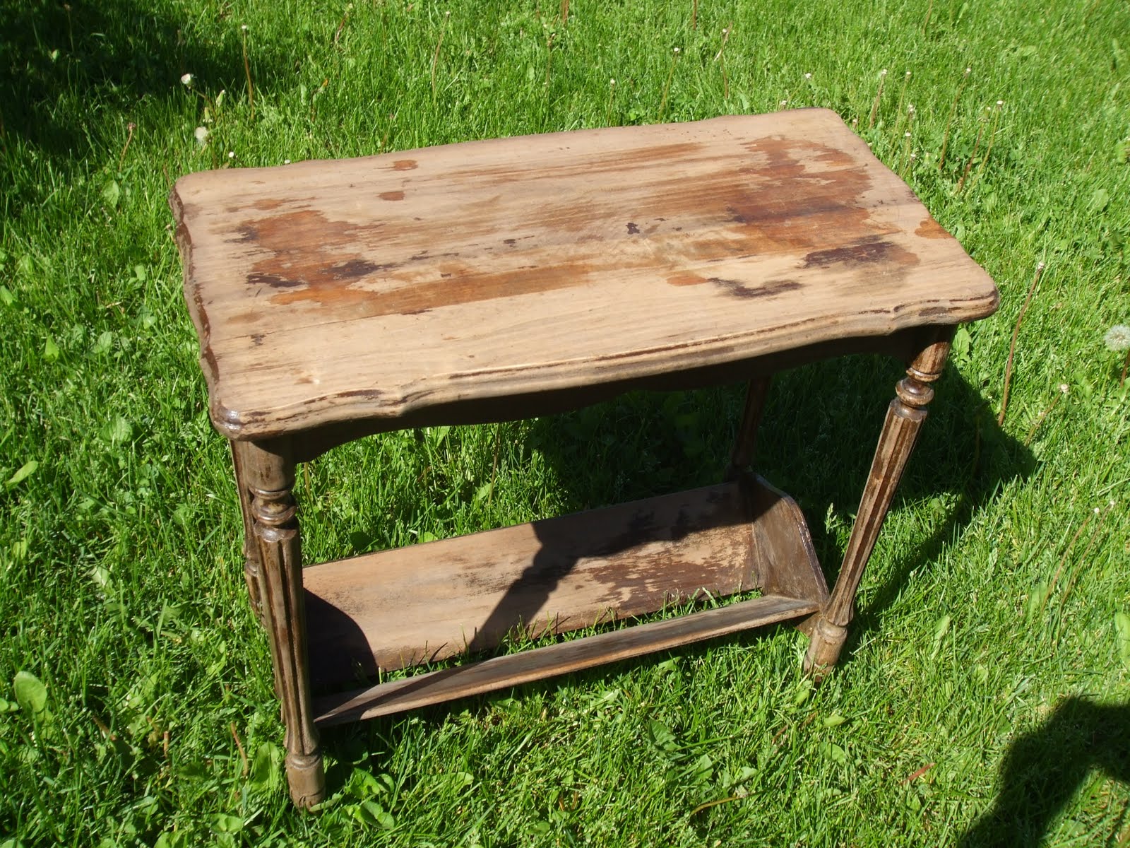 simply chic treasures End Table With Book Rack