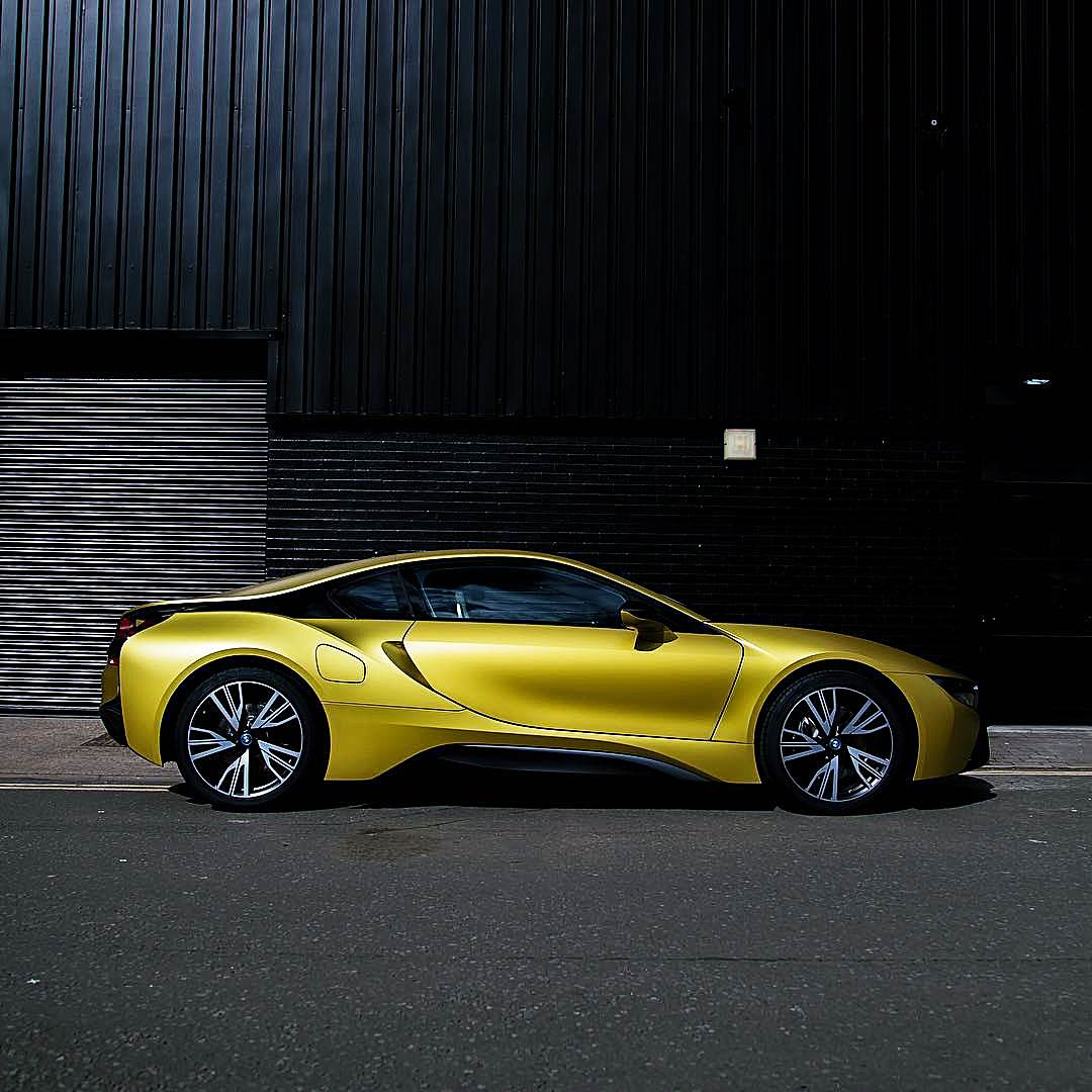 BMW i8 Protonic Frozen Yellow Edition - BMW Electric Car