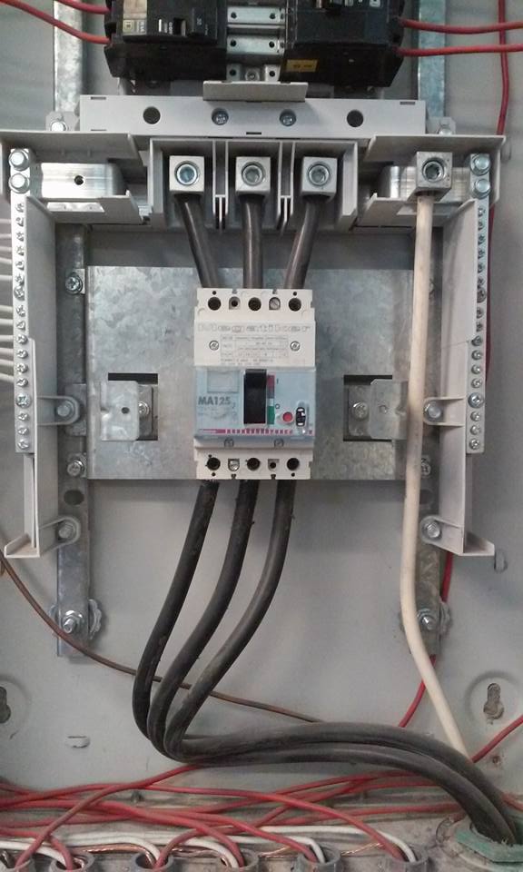 coparoman Centros de cargas eléctrica comerciales e industriales