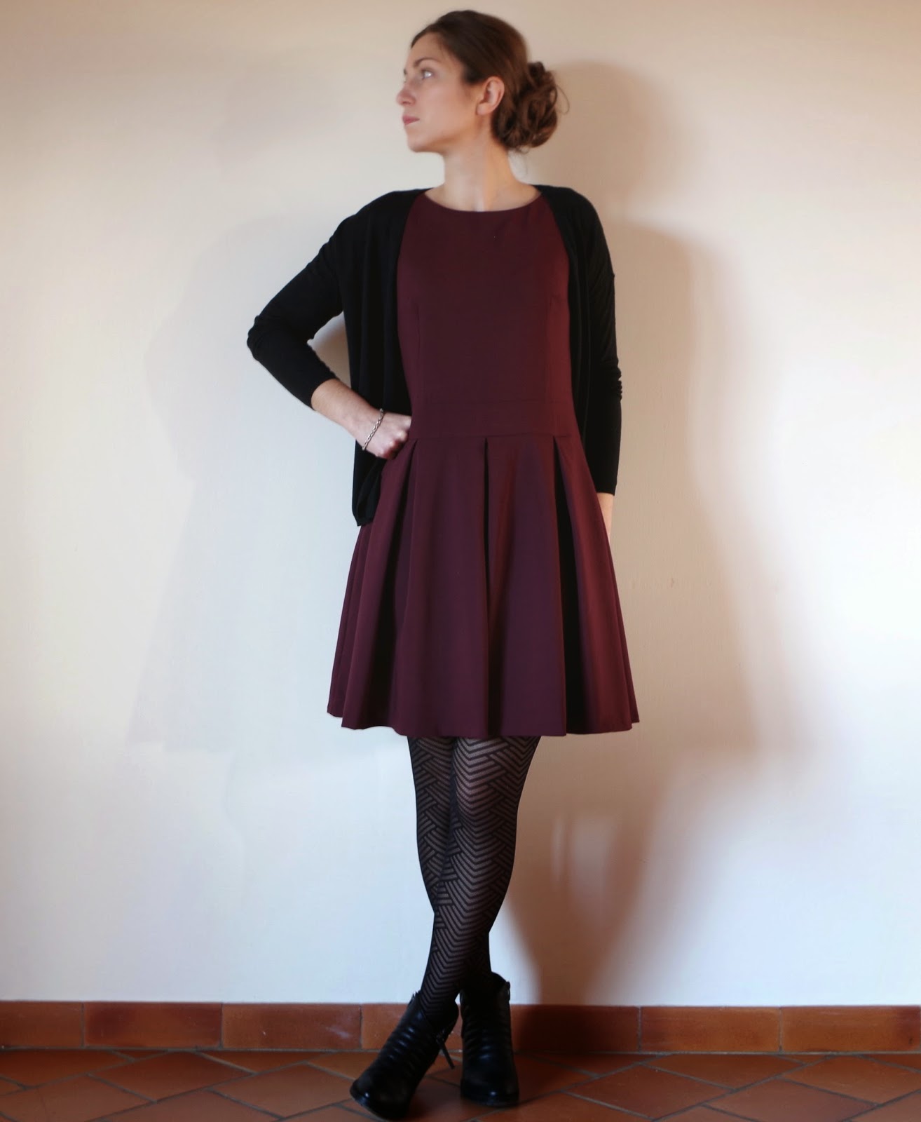 Mes cr?�ations sous toutes les coutures !: Robe Lie de vin