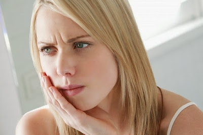 Bạn đã biết cách giảm đau răng bằng bấm huyệt chưa
