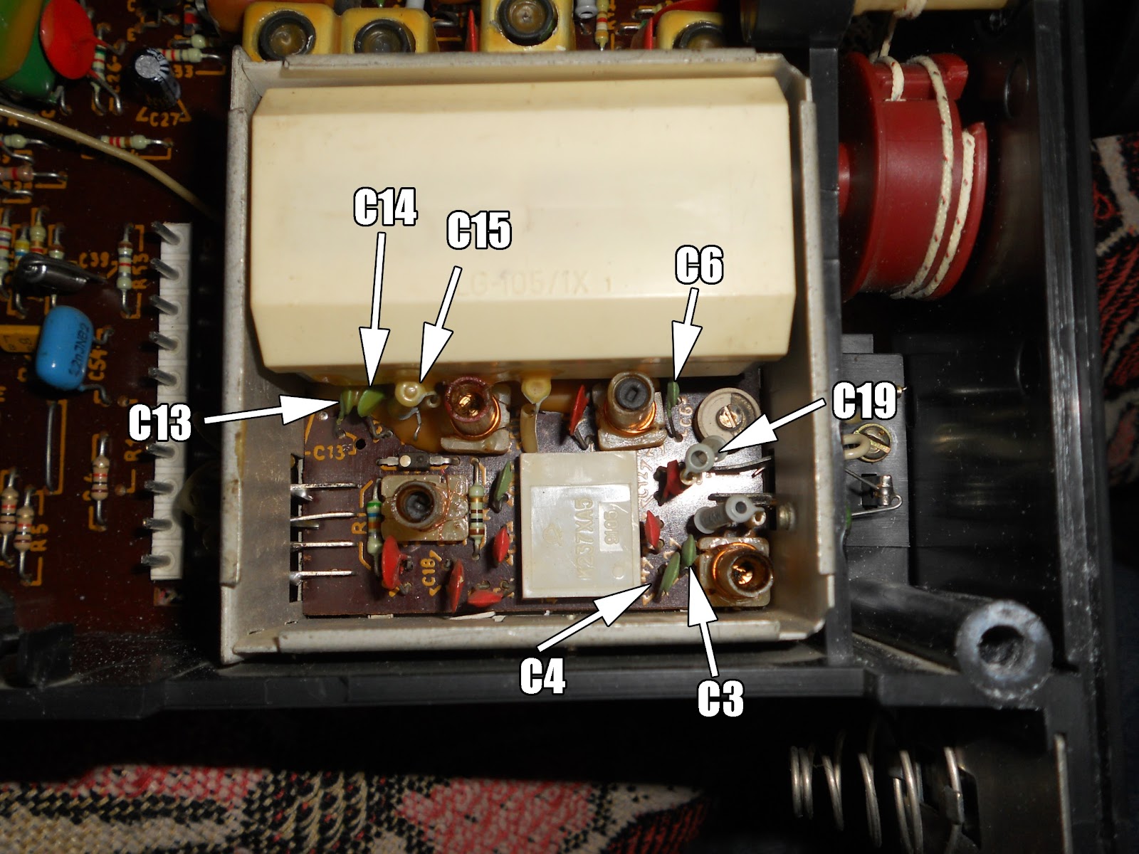 KONSTRUKCIJOS: FM diapazonas VEF-216 radijoje