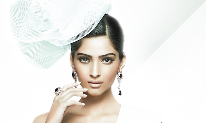 Sonam Kapoor MakeUp Pic1 - Sonam Kapoor Makeup Pics