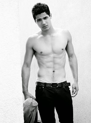 Jordan Torres Naked - For The Beautiful Men