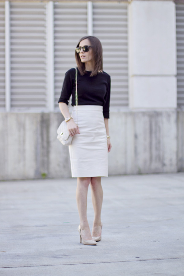 Classy and fabulous: Black Top White Skirt