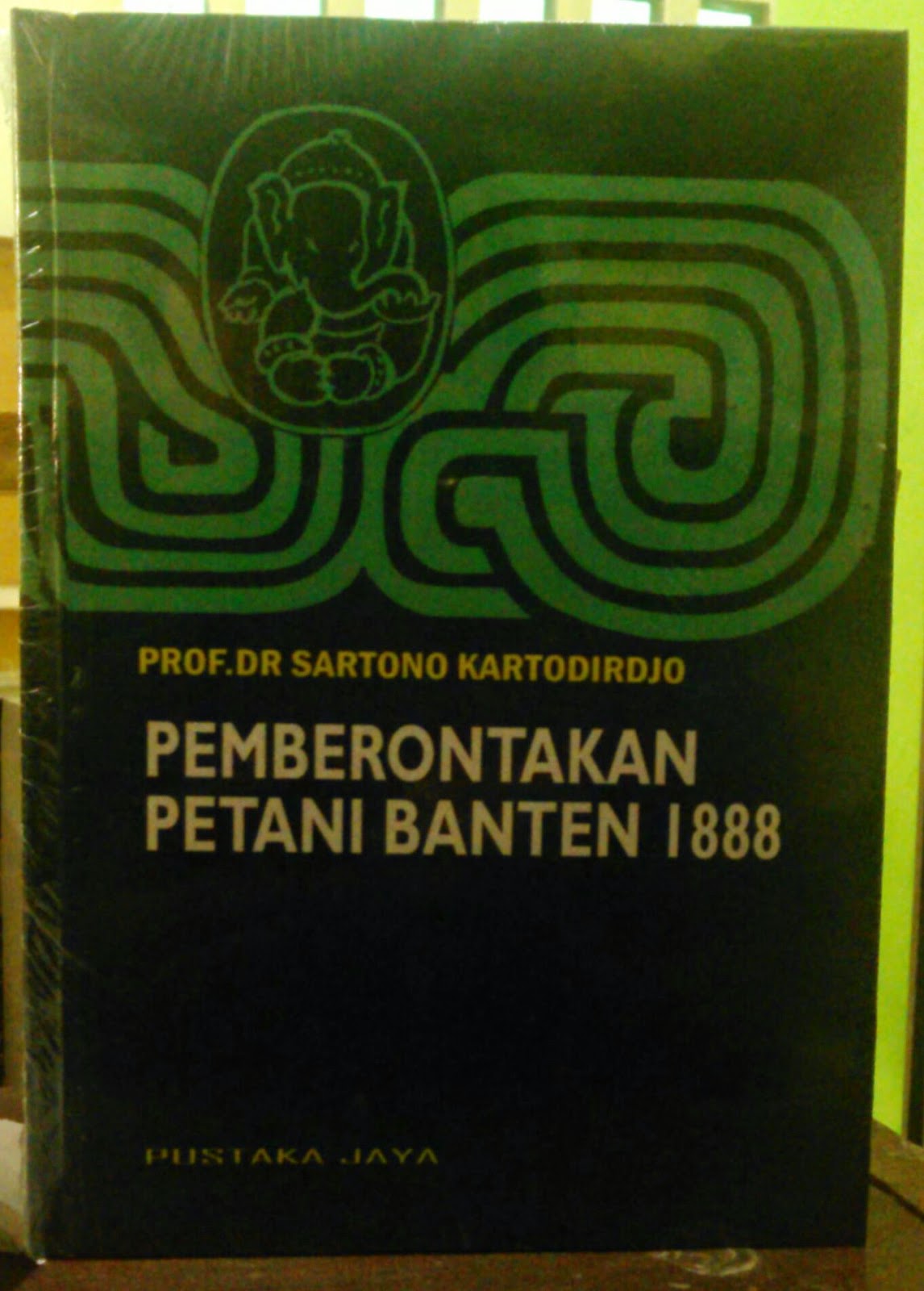 GUDANG BUKU SOSIAL: PEMBERONTAKAN PETANI BANTEN 1888