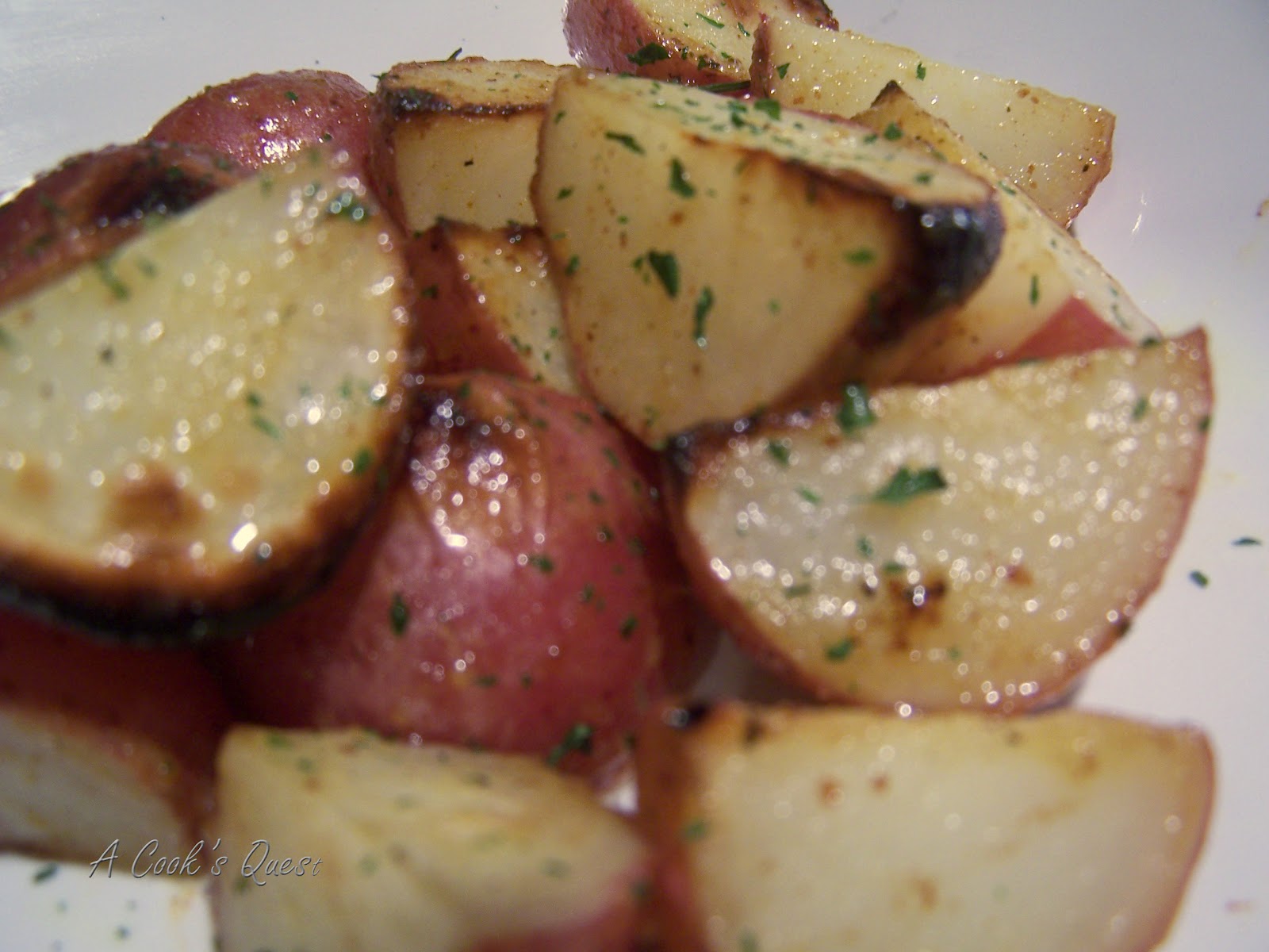A Cook's Quest: Honey Mustard Roasted Potatoes