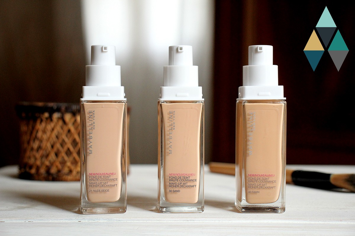J’AI TESTÉ LE FOND DE TEINT LIQUIDE SUPERSTAY 24H DE MAYBELLINE Les avis d