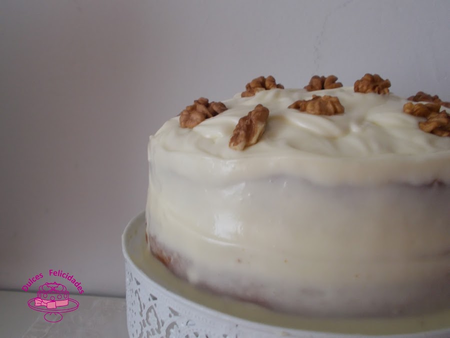 Tarta de calabaza y nueces con crema de queso