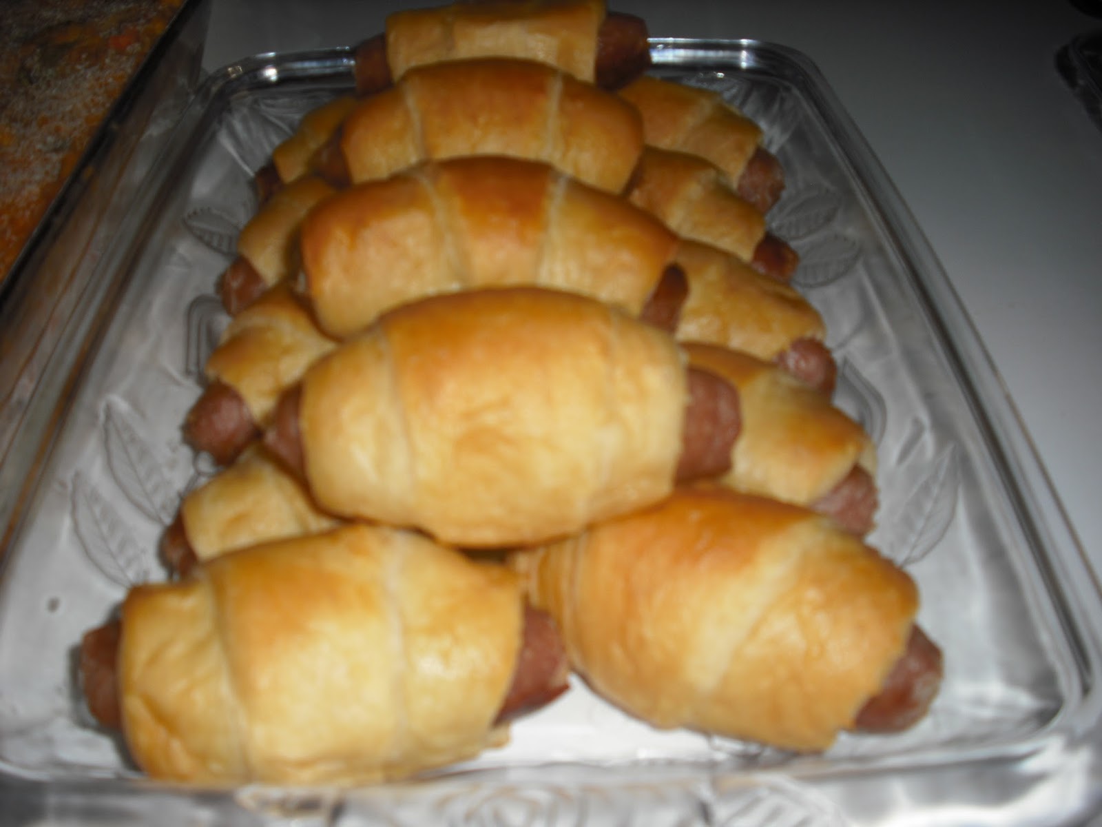 Recipe Marketing Sausages Wrapped In Crescent Dinner Rolls