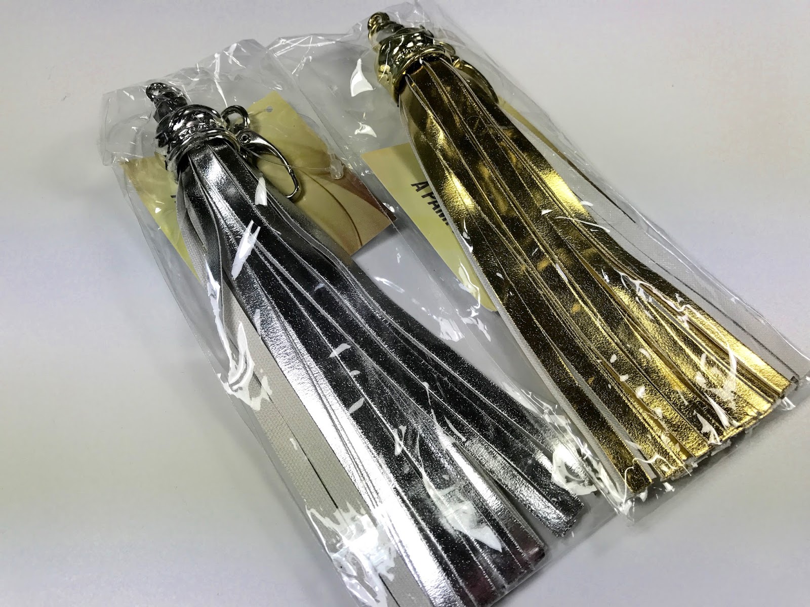 DeeVine DeeZine DOLLAR TREE TASSELS