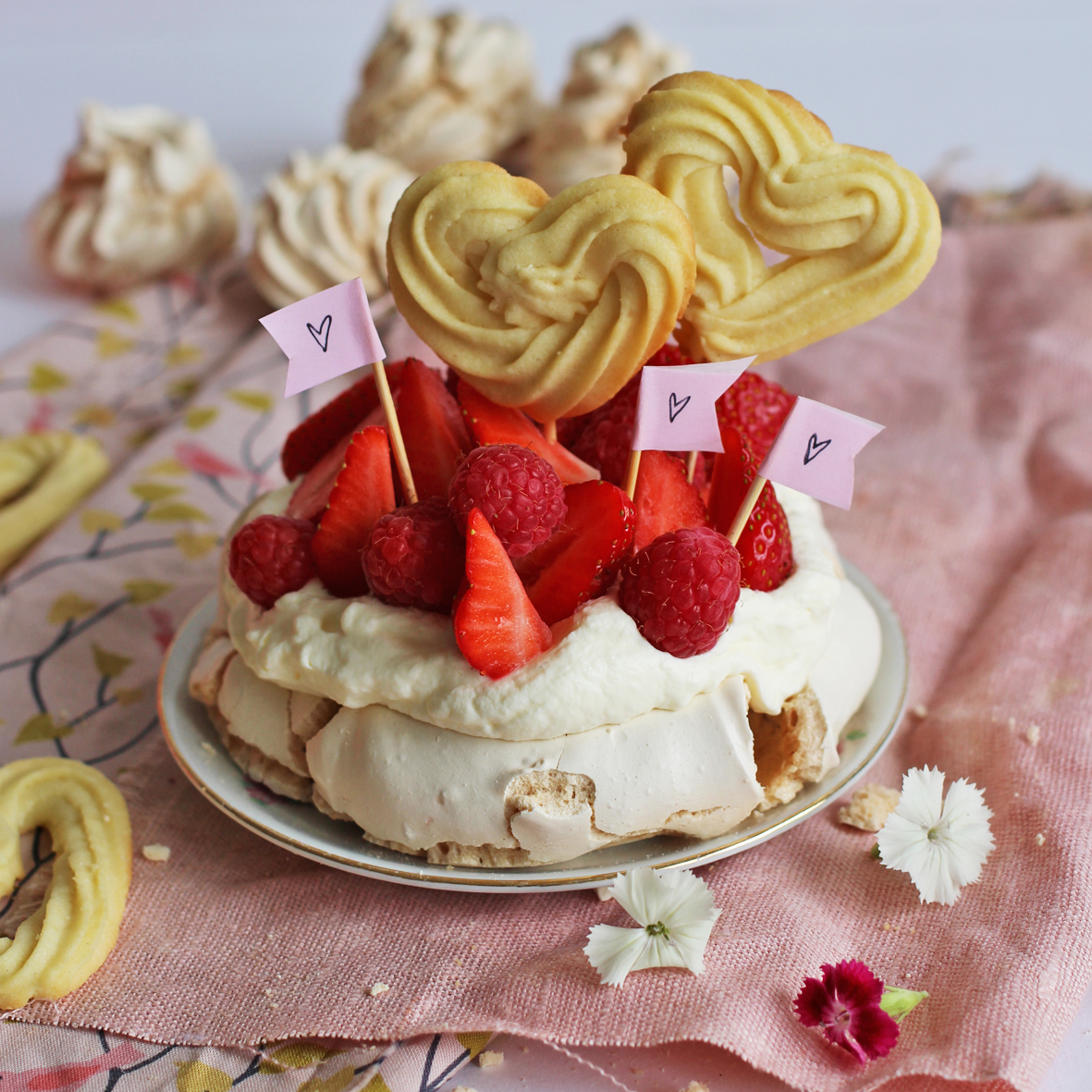 Rezept Eine Pinke Madchentorte Mit Diadem Das Susse Leben