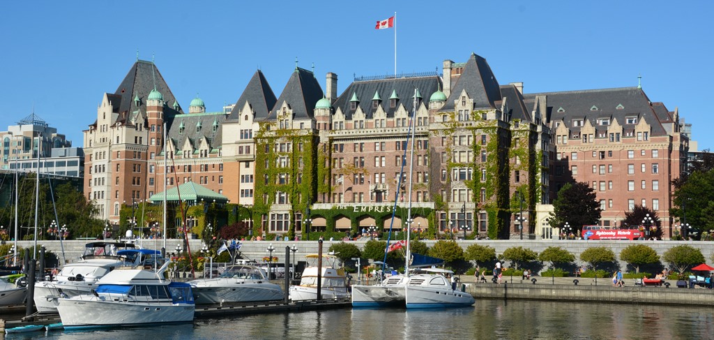 Travels - Ballroom Dancing - Amusement Parks: English culture and business travel at the Empress