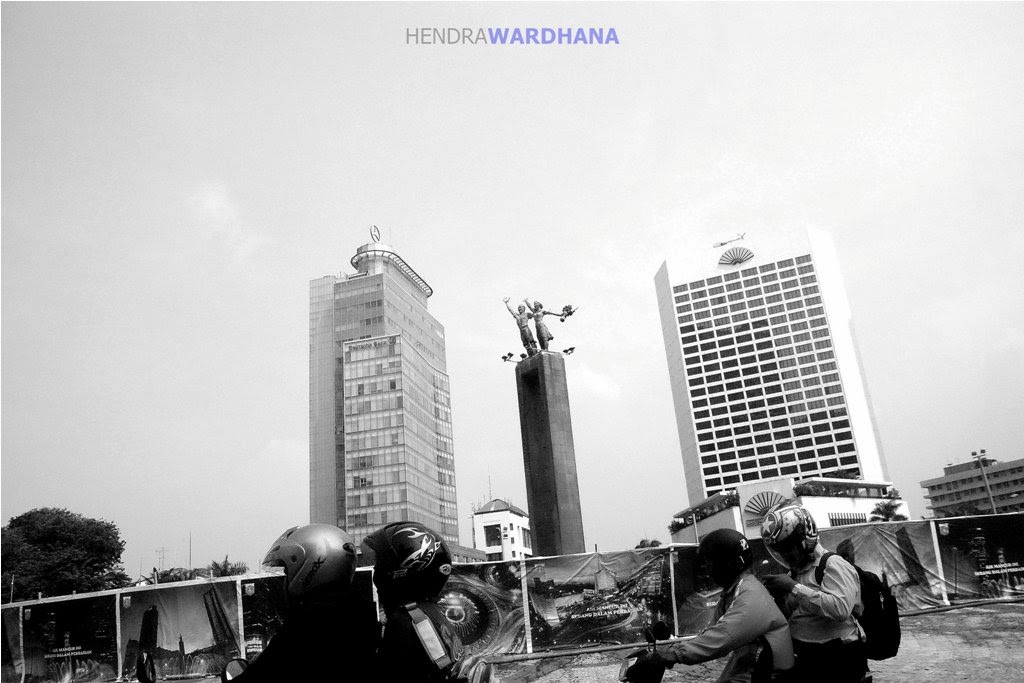 Hendrawardhana Jakarta Hitam Putih Gambar Gedung