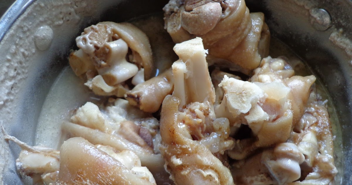 Sabine's famous lowcarb recipes Pigs feet and pork hocks