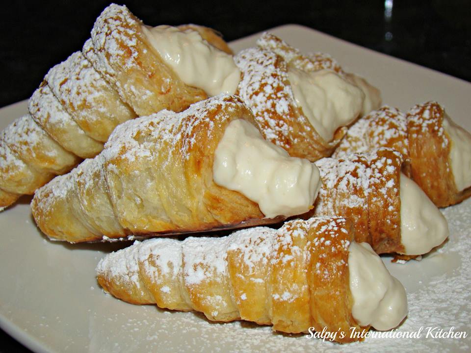 Gina's Favorites Cream Horns