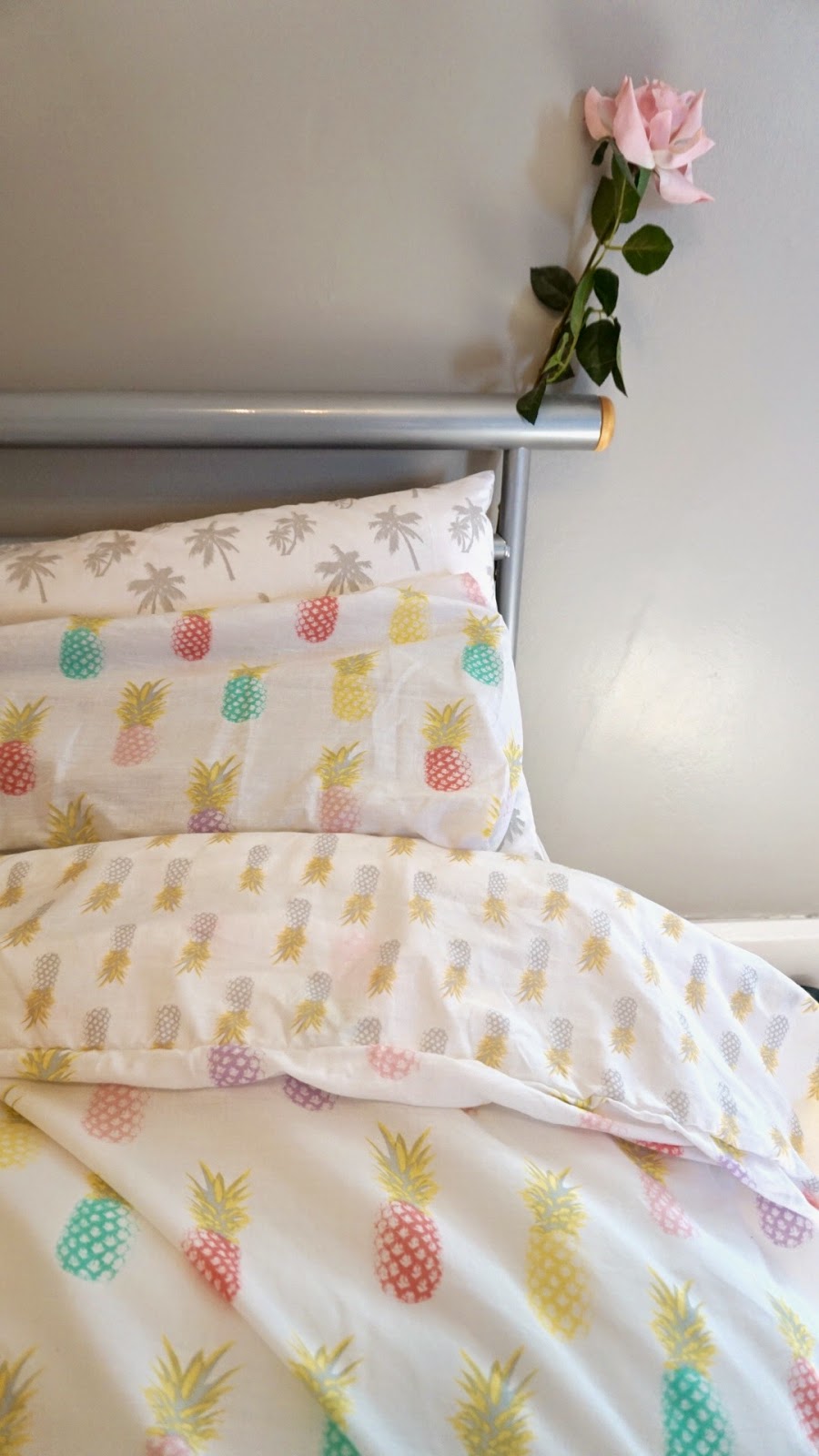 Vicki Angel Primark Pineapple Bedding