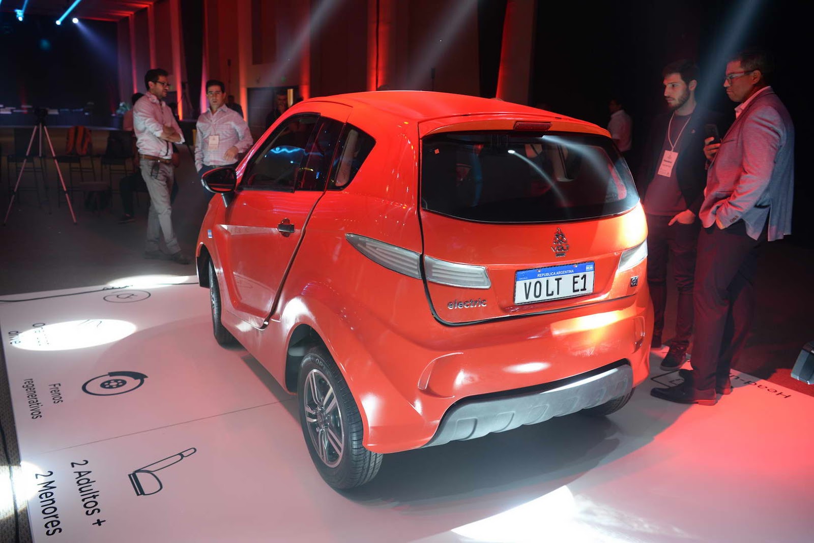 El primer auto eléctrico fabricado en Argentina es cordobés Semanario