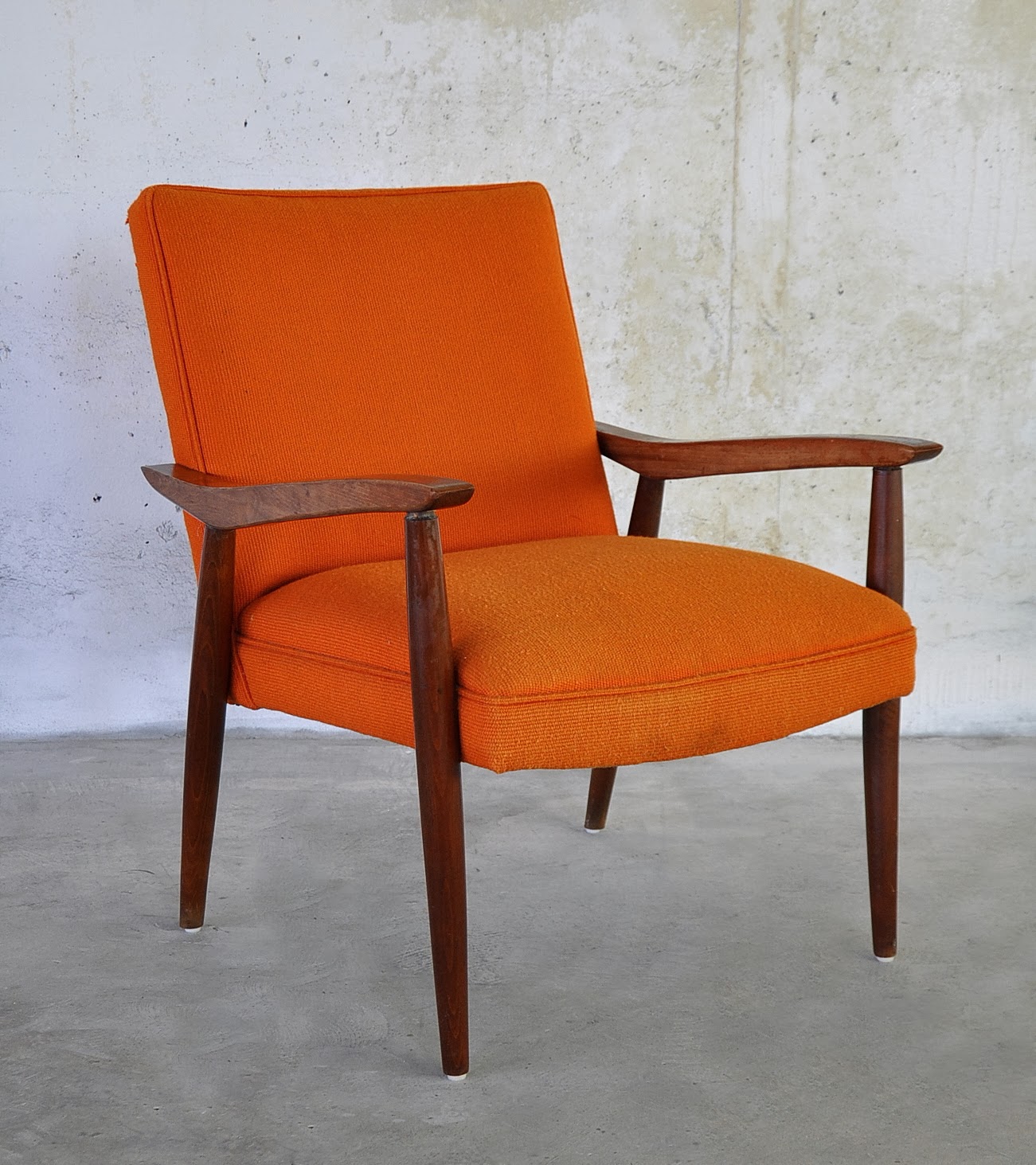 SELECT MODERN: Danish Modern Lounge or Easy Chair