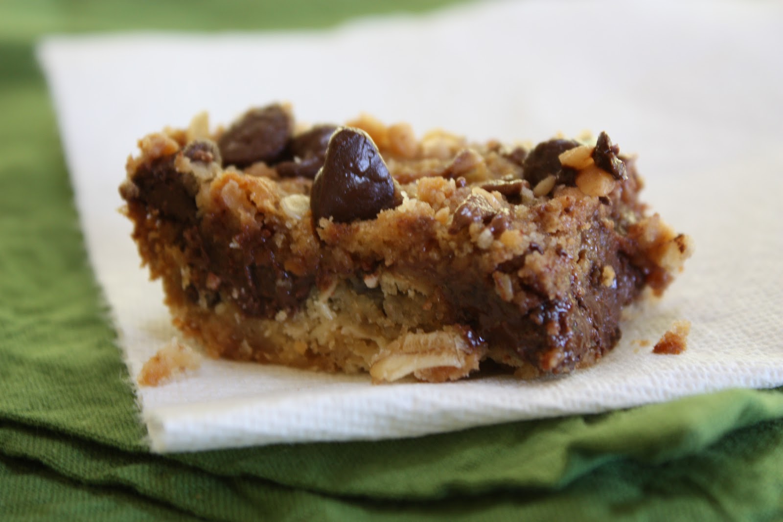 pass the peas, please rich chocolate chip toffee bars