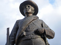 statue of soldier