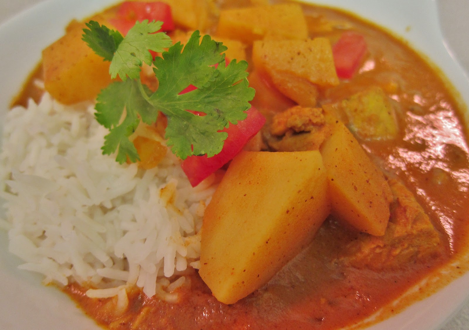 The Vegan Chronicle: Indian Chicken Curry
