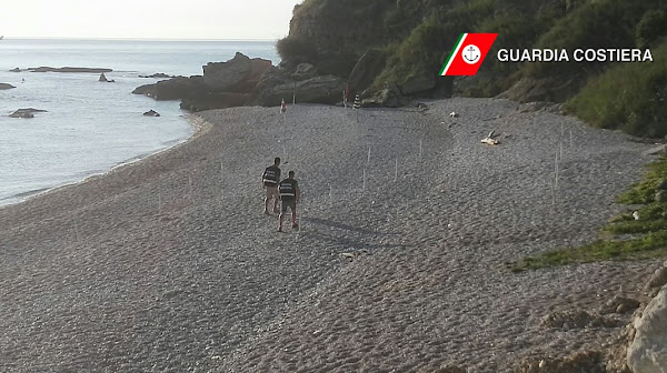 Occupazione abusiva di spiaggia libera: nuovi sequestri della Capitaneria. 