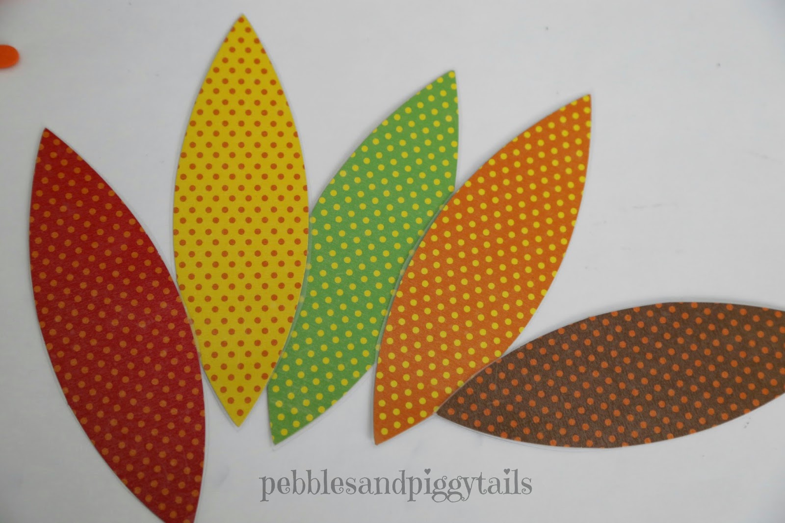 pin the feathers on the turkey game | making life blissful