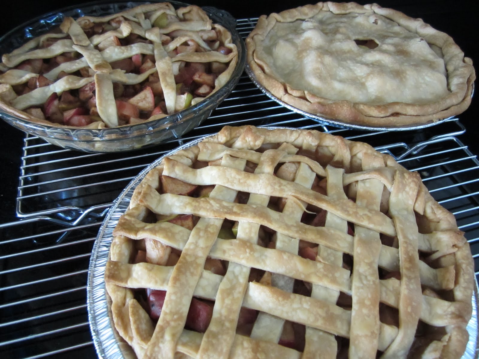The Full Plate Blog homemade apple pies