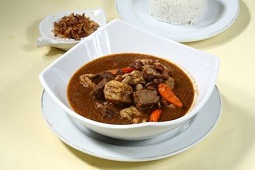 Cara memasak brongkos daging spesial Cara memasak brongkos daging, resep daging brongkos