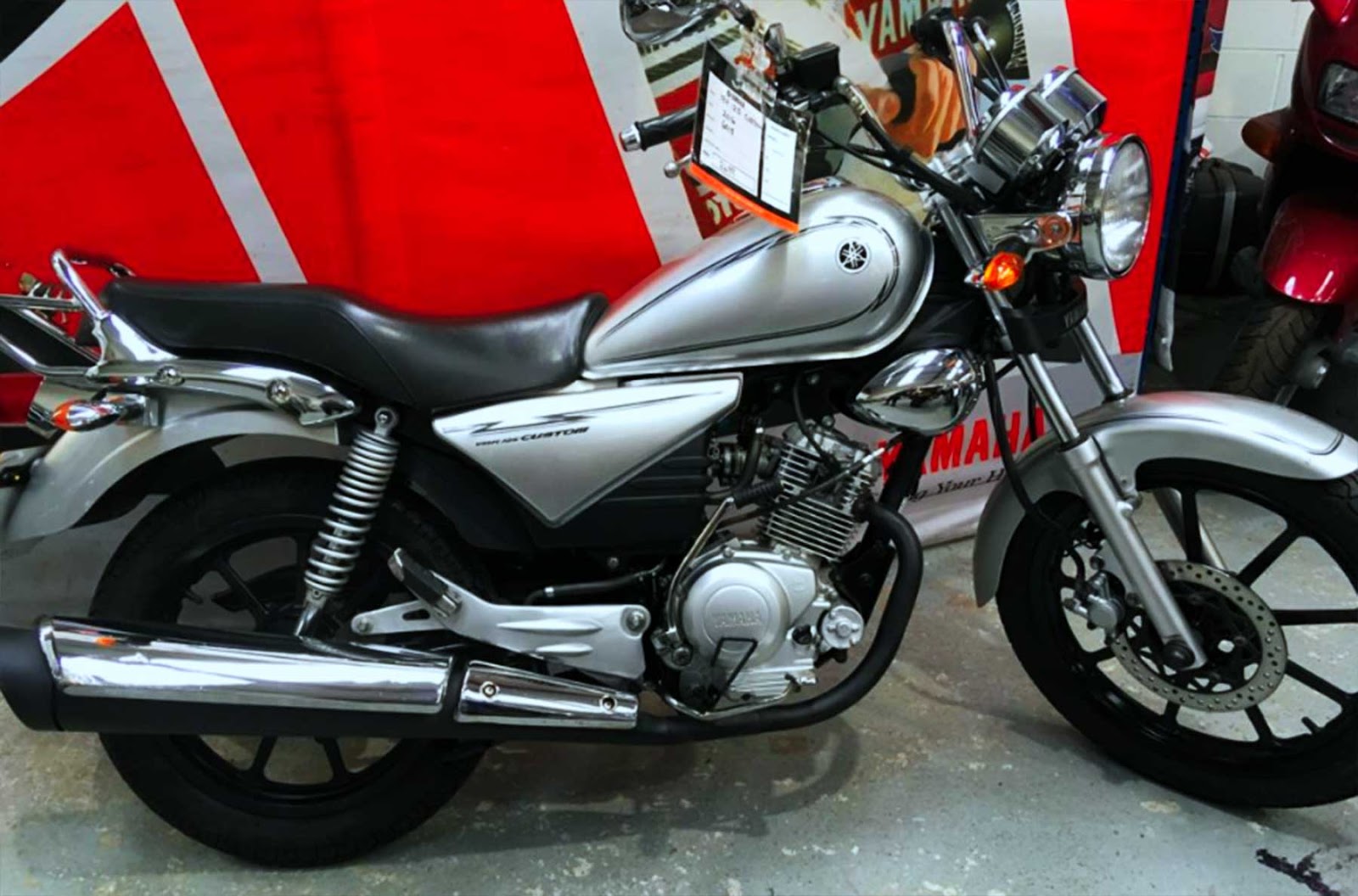 Yamaha YBR125 Custom Fuel Tank Yamaha Old Bikes List