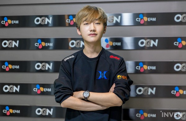 KZ的打野選手Peanut。