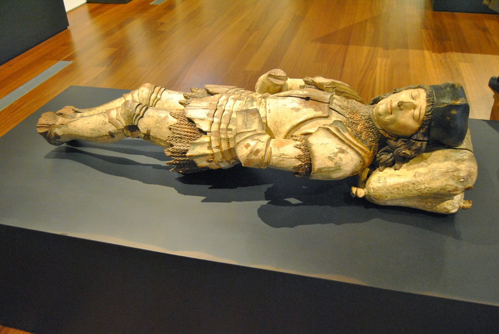 Arte en Valladolid: LA ESCULTURA YACENTE DE DON RODRIGO ALONSO DE