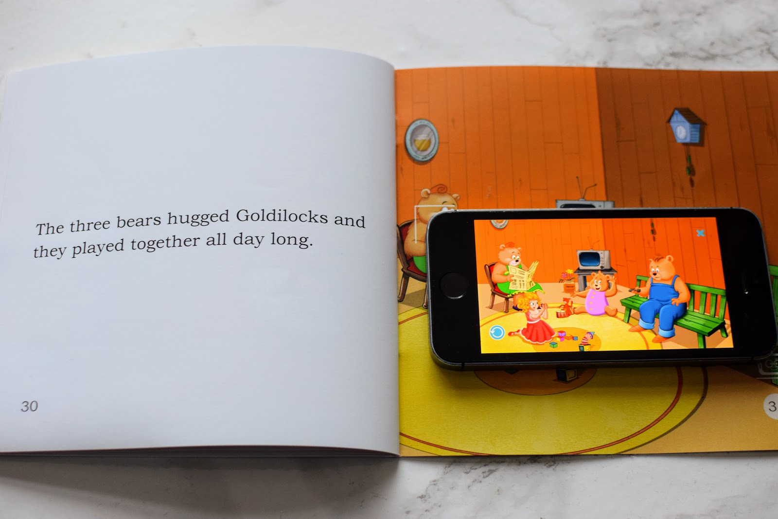 , Booklee The Fun Interactive Reading App Review (&#038; the chance to win a Goldilocks Book)