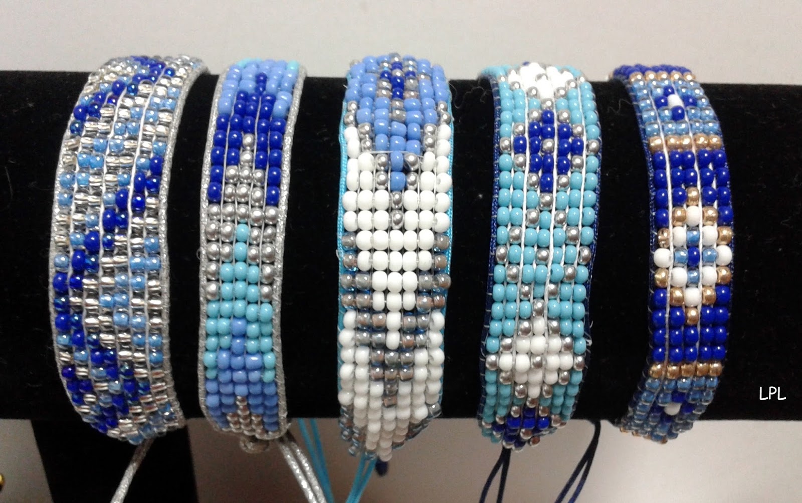 BEADS and GEMS Βραχιολια αργαλειου με μακραμε κορδονι Bracelets