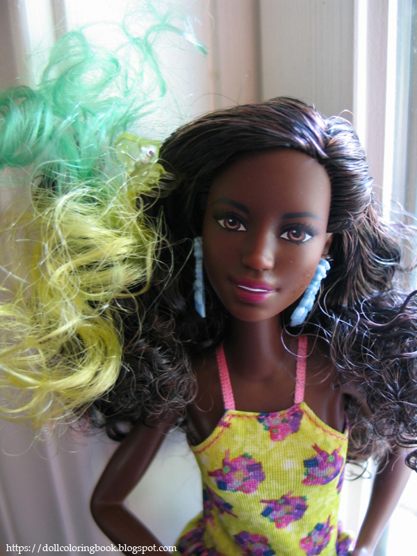 little dolls with colored hair