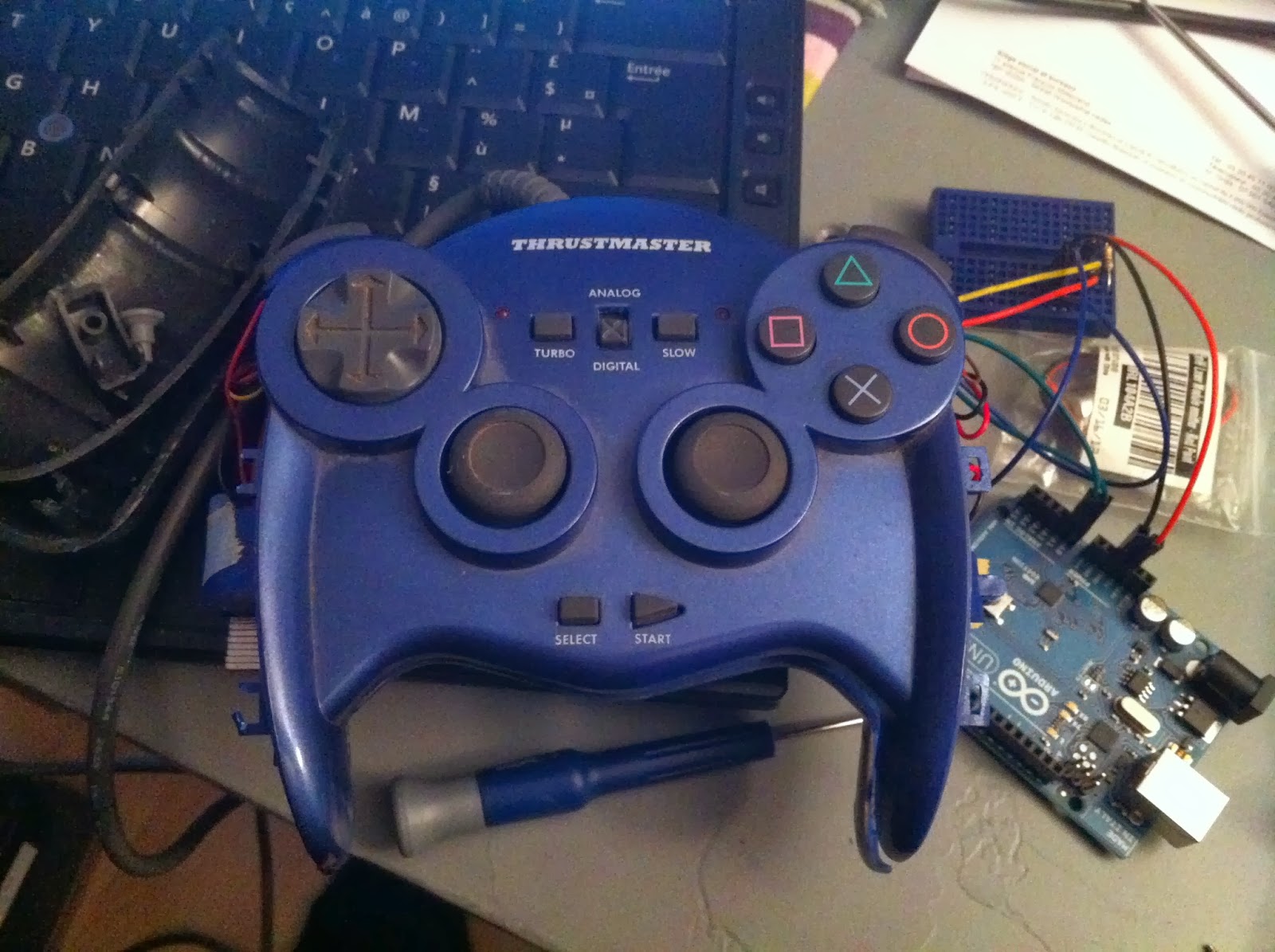 ElectroInfoDIY: [Arduino] S'interfacer avec un joystick de manette de ...