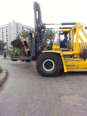 1a6 Photos: Another Container truck falls at Ijora, Olopa, Lagos