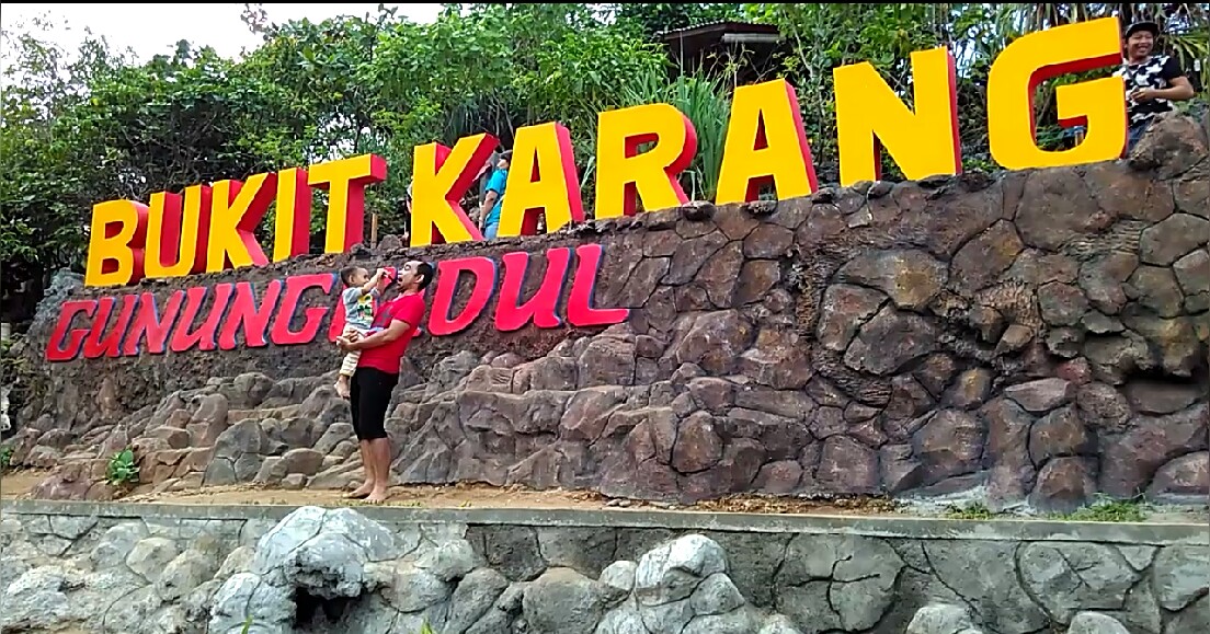 Pantai Indrayanti Gunungkidul, Pesona Keindahan Alami Pantai Indrayanti Gunungkidul, Pesona Keindahan Alami
