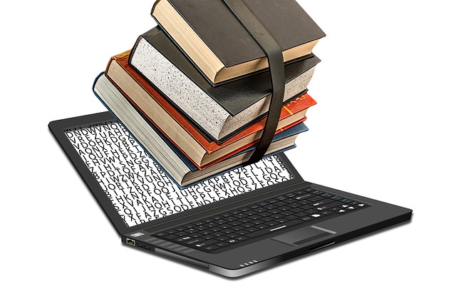 libros y laptop